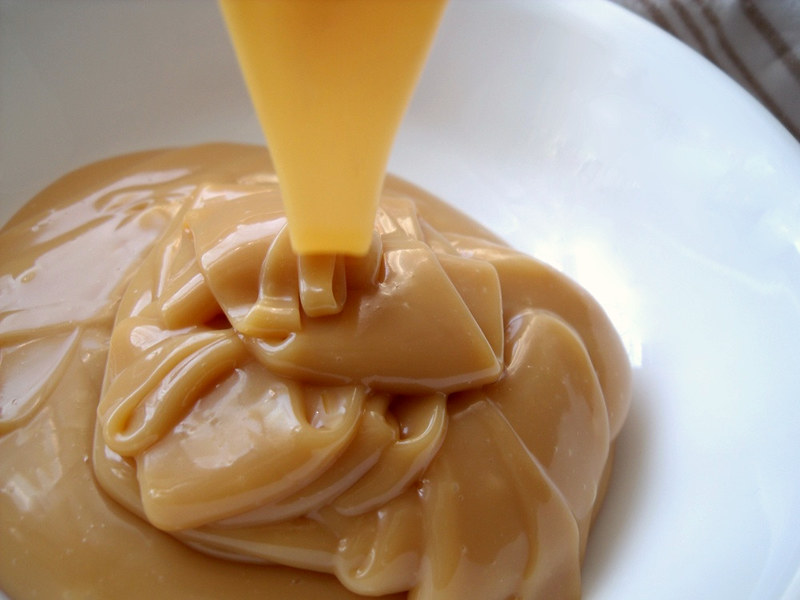 Homemade dulce de leche or milk caramel - Laylita's Recipes